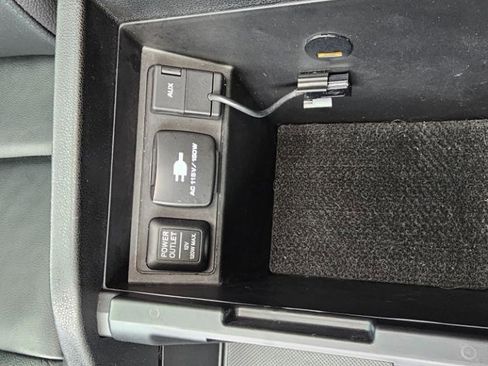 Used 2013 Honda Pilot Touring image 52