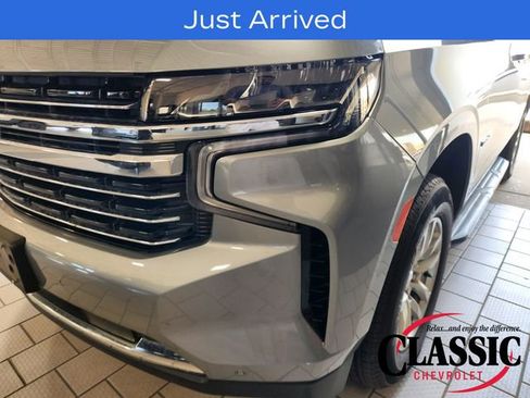 Used 2023 Chevrolet Tahoe LT w/ Luxury Package AWD/4WD image 10