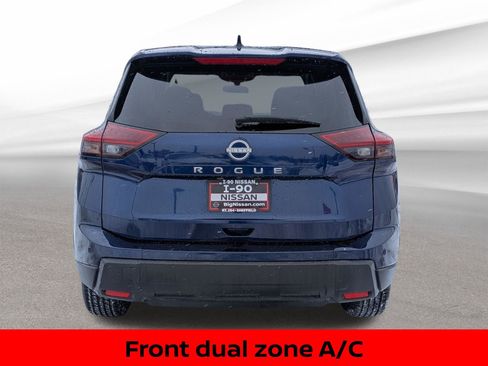Certified 2025 Nissan Rogue SV image 8