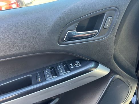 Used 2020 Chevrolet Colorado ZR2 image 18