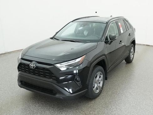 New 2025 Toyota RAV4 XLE image 16