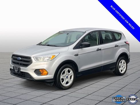 Certified 2017 Ford Escape S image 3