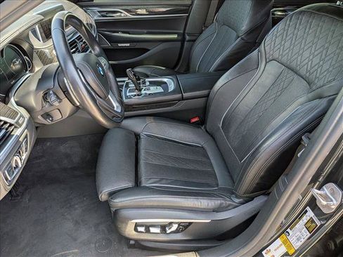 Used 2016 BMW 740i RWD image 15