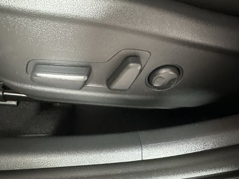 Certified 2023 Hyundai Kona SEL w/ Convenience Package image 10