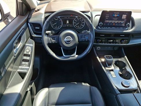 Certified 2023 Nissan Rogue SV w/ SV Premium B Package AWD/4WD image 12
