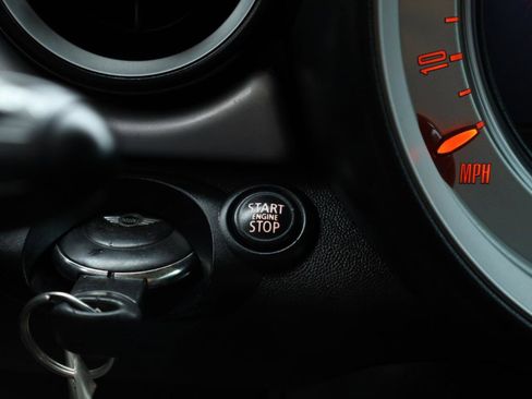 Used 2013 MINI Cooper Hardtop FWD image 26