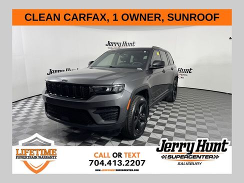 Used 2023 Jeep Grand Cherokee Altitude image 1