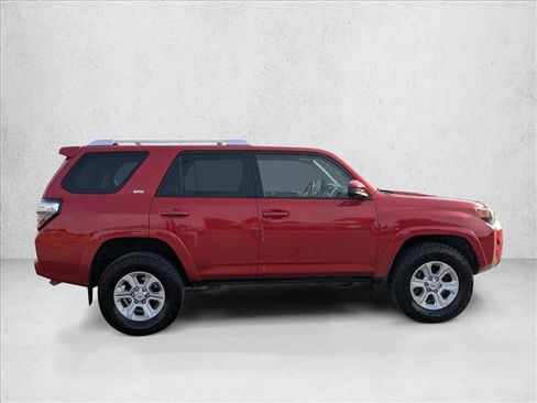 Used 2017 Toyota 4Runner SR5 image 4