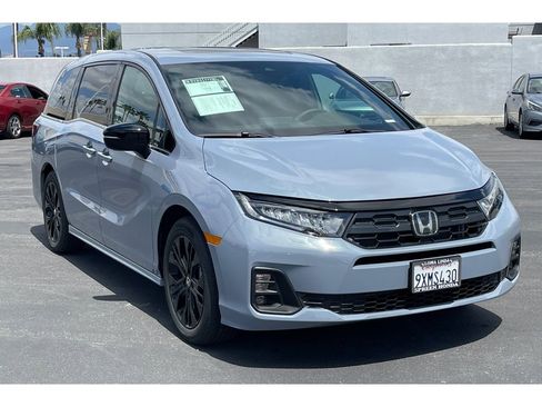 Certified 2026 Honda Odyssey Sport-L image 40