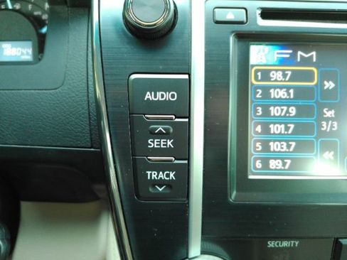 Used 2012 Toyota Camry LE FWD image 42