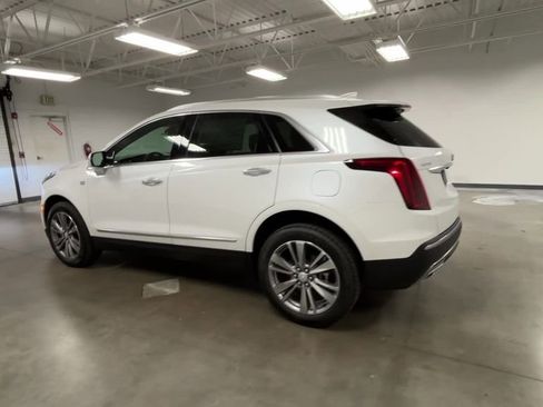 New 2025 Cadillac XT5 Premium Luxury w/ LPO, Floor Liner Package image 45