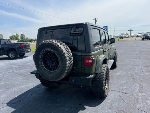 Used 2021 Jeep Wrangler Unlimited Sahara AWD/4WD image 26