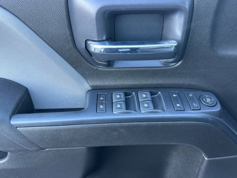 Used 2019 Chevrolet Silverado 2500 W/T w/ WT Convenience Package image 9