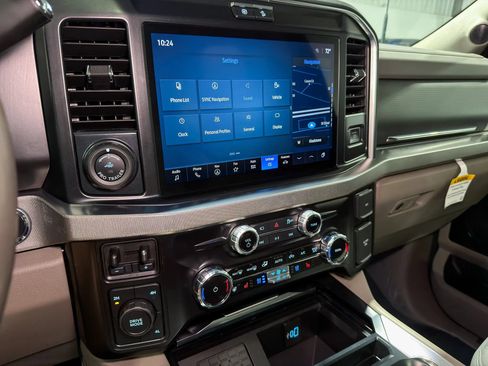 Used 2026 Ford F450 Platinum w/ Platinum Plus Package AWD/4WD image 21
