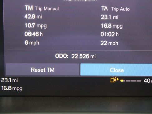 Used 2025 Volvo XC90 B6 Ultra w/ Lounge Package image 12