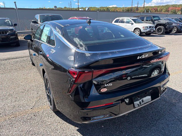 New 2027 Kia K5 GT-Line FWD image 5