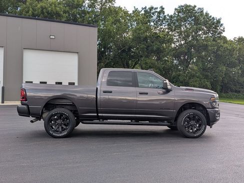 Used 2026 RAM 2500 Big Horn AWD/4WD image 8
