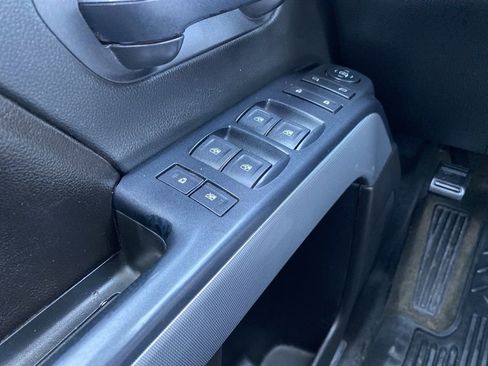 Used 2016 Chevrolet Silverado 2500 LT w/ LT Fleet Convenience Package AWD/4WD image 26
