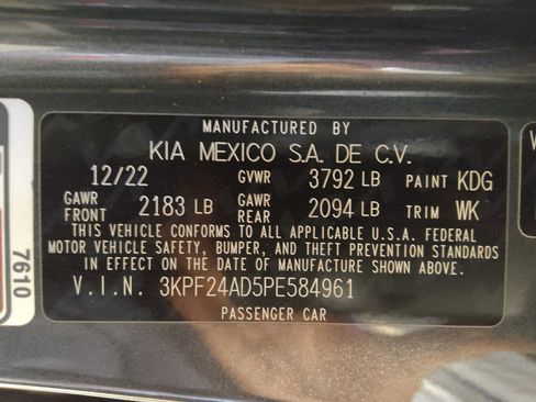 Used 2023 Kia Forte LXS FWD image 33