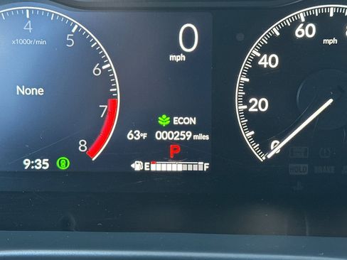 Used 2025 Honda HR-V LX image 30