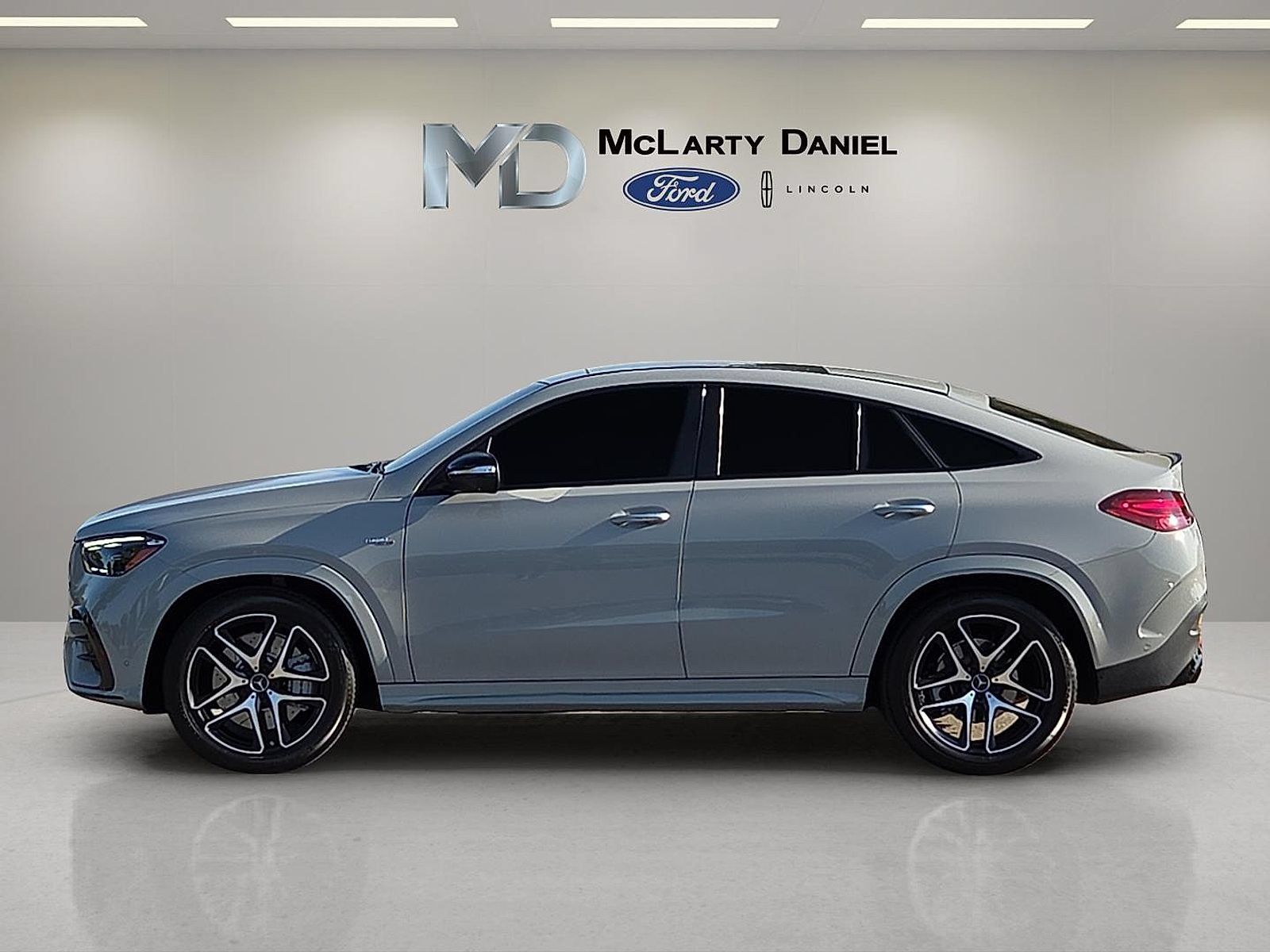 Used 2024 Mercedes-Benz GLE 53 AMG 4MATIC Coupe image 3