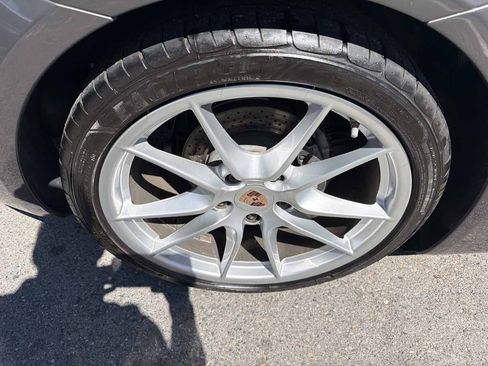 Used 2015 Porsche Cayman RWD image 14
