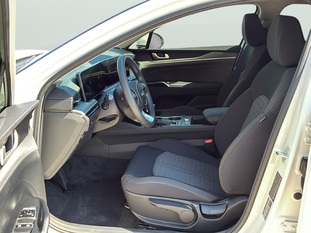 New 2026 Kia K5 LXS FWD image 13