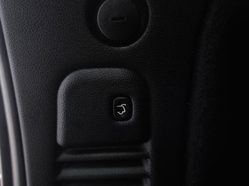 Used 2019 Dodge Durango GT image 19