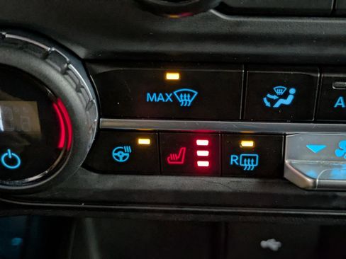 Used 2023 Ford Bronco Outer Banks image 6