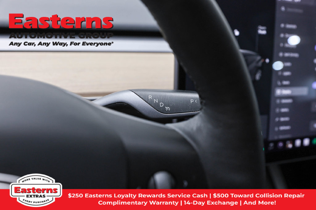 Used 2021 Tesla Model Y Long Range AWD/4WD image 14