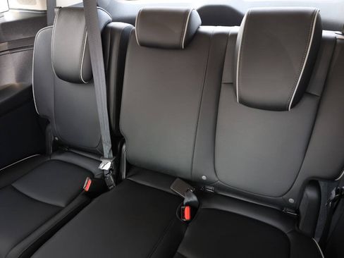 Used 2025 Honda Odyssey Elite image 17
