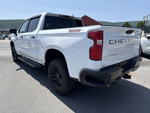 Used 2019 Chevrolet Silverado 1500 LT Trail Boss AWD/4WD image 6