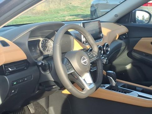 New 2025 Nissan Sentra SV w/ SV Premium Package image 8