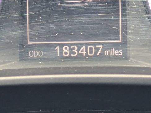 Used 2016 Toyota Highlander XLE FWD image 32