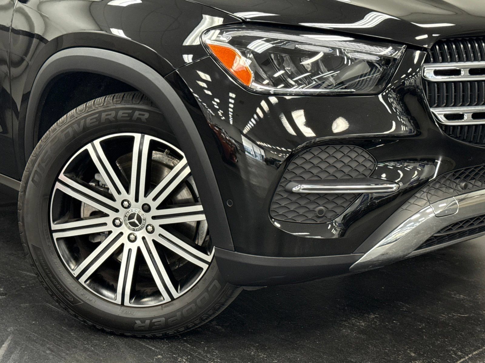 Used 2026 Mercedes-Benz GLE 350 4MATIC image 4