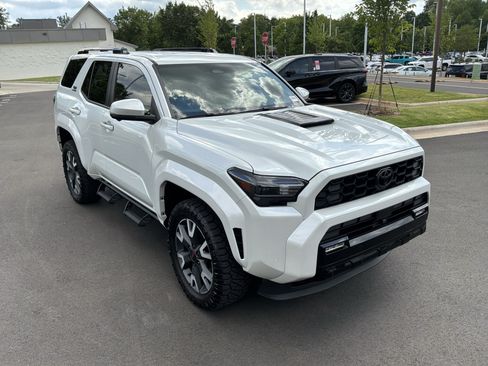 Used 2025 Toyota 4Runner TRD Sport Premium RWD image 2