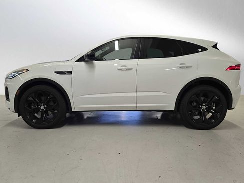Used 2024 Jaguar E-PACE R-Dynamic SE image 2