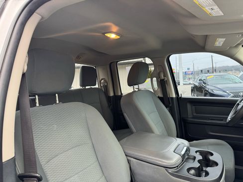 Used 2018 RAM 1500 Tradesman w/ Popular Equipment Group image 37