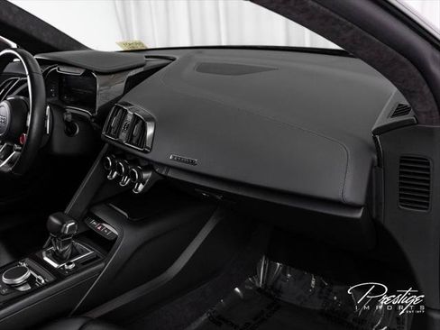 Used 2018 Audi R8 V10 plus AWD/4WD image 43