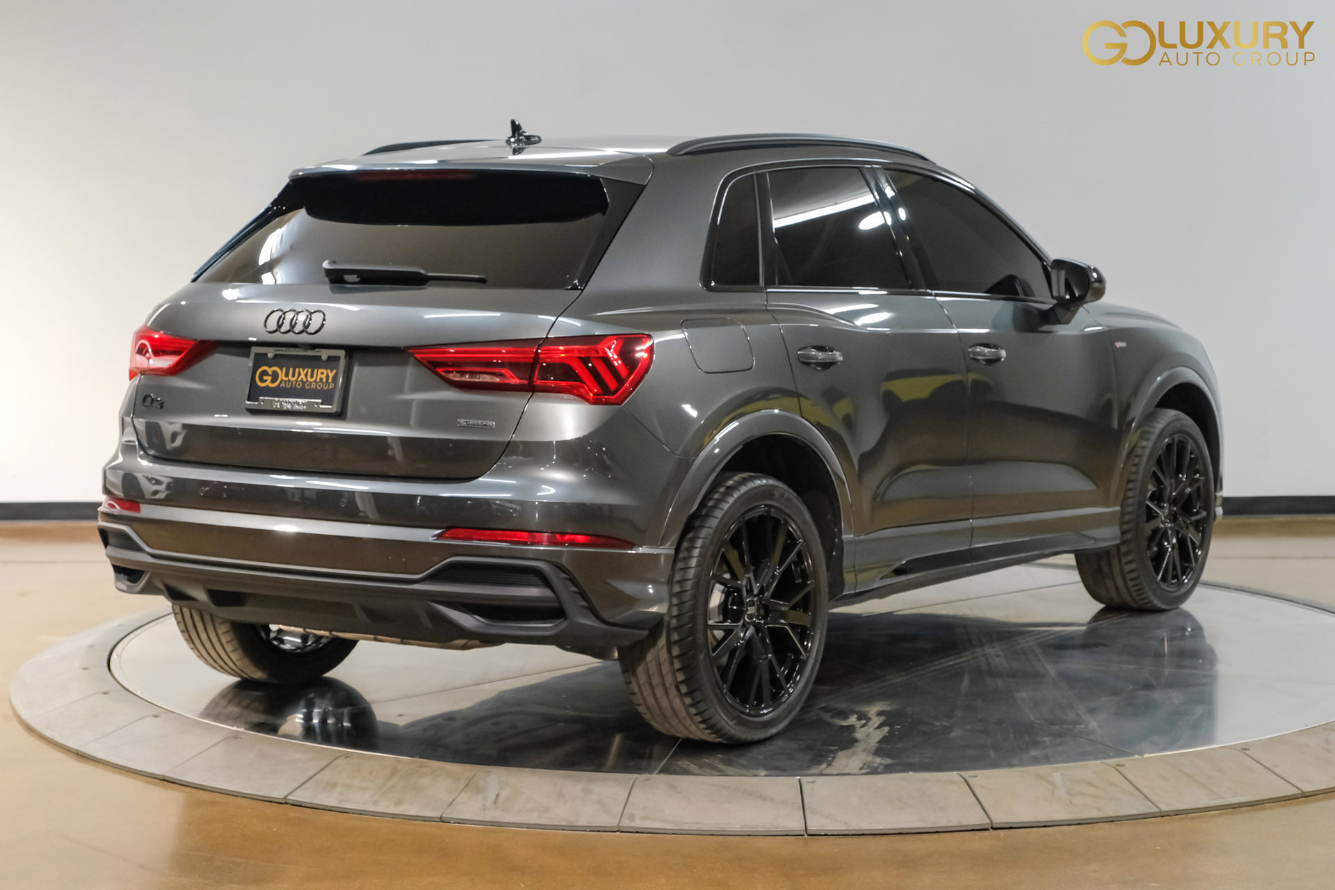 Used 2025 Audi Q3 2.0T Premium Plus AWD/4WD image 10