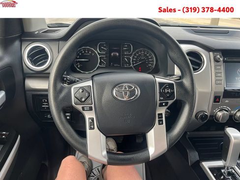 Certified 2018 Toyota Tundra SR5 w/ TRD Off Road Package AWD/4WD image 17