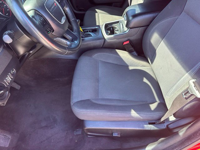Used 2017 Dodge Charger SE RWD image 15