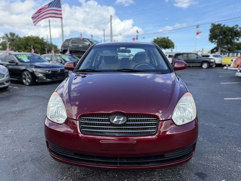 Used 2009 Hyundai Accent GLS w/ Popular Equipment Pkg 5 image 9