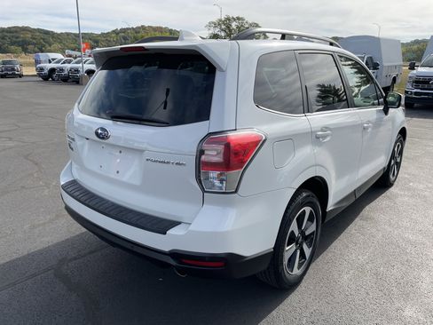 Used 2018 Subaru Forester 2.5i Limited image 8