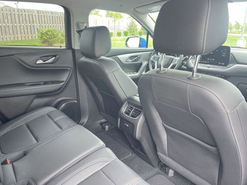 Used 2024 Chevrolet Blazer LT FWD image 37