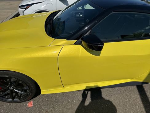 Used 2023 Nissan Z w/ Floor Mat Package (L93) RWD image 6