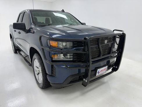 Used 2021 Chevrolet Silverado 1500 Custom RWD image 2