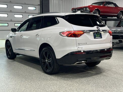Certified 2023 Buick Enclave Essence w/ Experience Buick Package AWD/4WD image 3