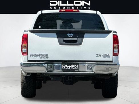 Used 2013 Nissan Frontier SV AWD/4WD image 5