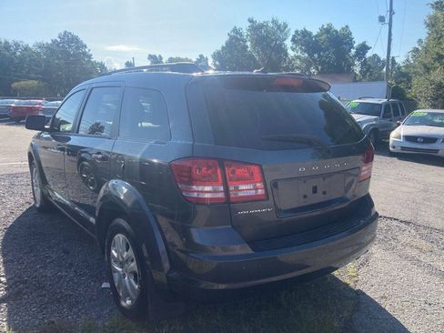 Used 2016 Dodge Journey SE w/ Flexible Seating Group FWD image 9